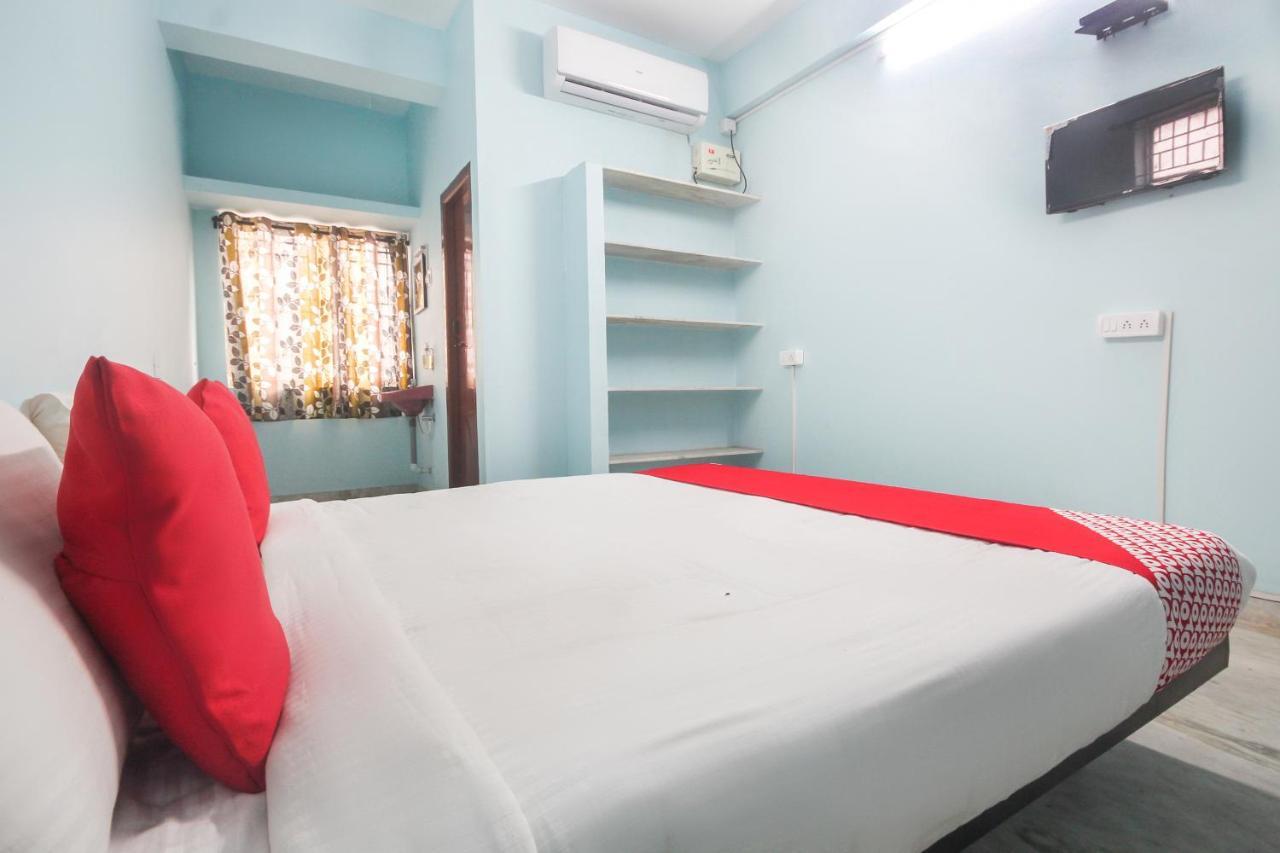 Hotel OYO Flagship 48158 SS Towers- Hygiene Ensured Podanur Exterior foto