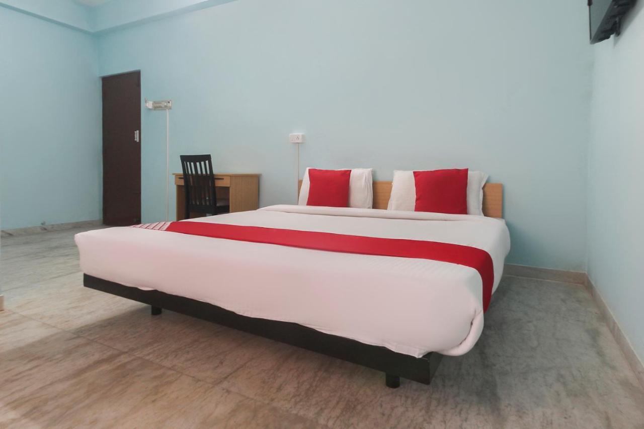 Hotel OYO Flagship 48158 SS Towers- Hygiene Ensured Podanur Exterior foto