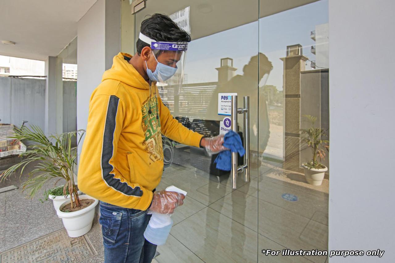 Hotel OYO Flagship 48158 SS Towers- Hygiene Ensured Podanur Exterior foto