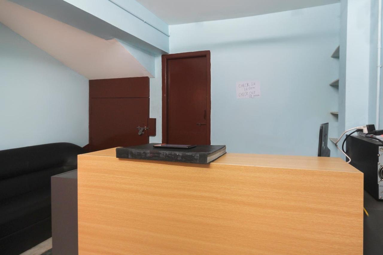 Hotel OYO Flagship 48158 SS Towers- Hygiene Ensured Podanur Exterior foto